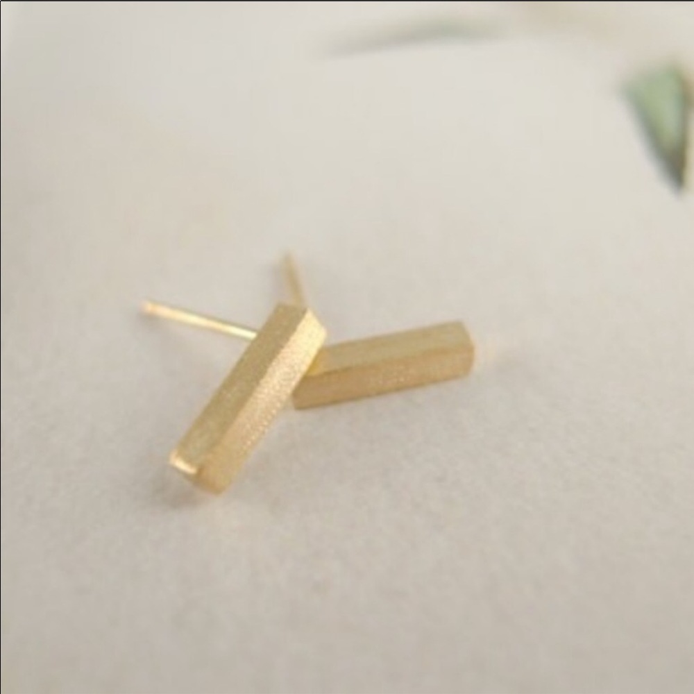 Gold Bar Stud earrings new in package